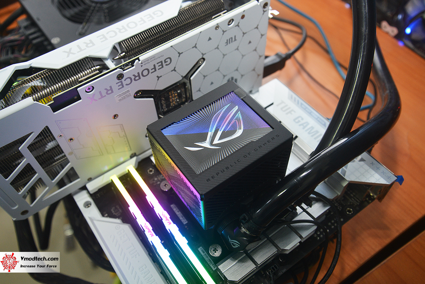 dsc 0242 ASUS TUF GAMING Z790 BTF WIFI REVIEW