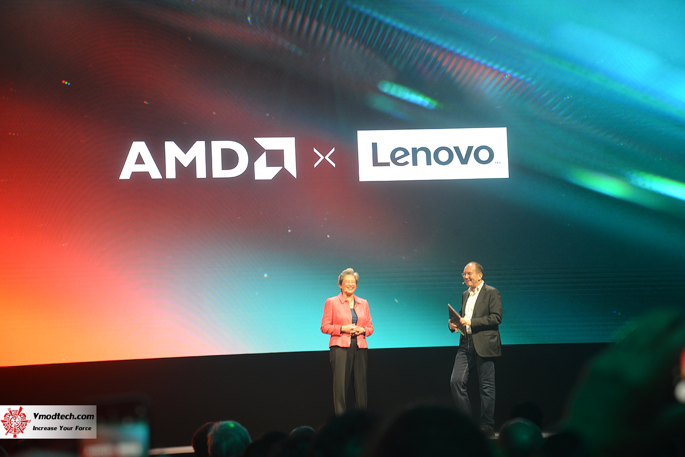 dsc 0906 AMD Keynote @Computex2024 
