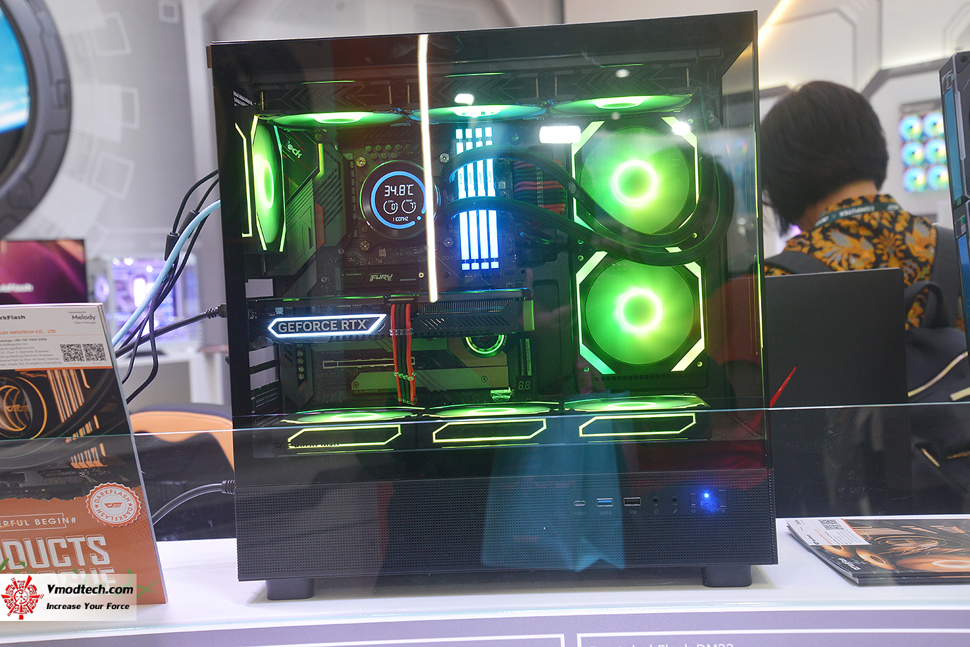 dsc 2805 darkFlash @ Computex2024 