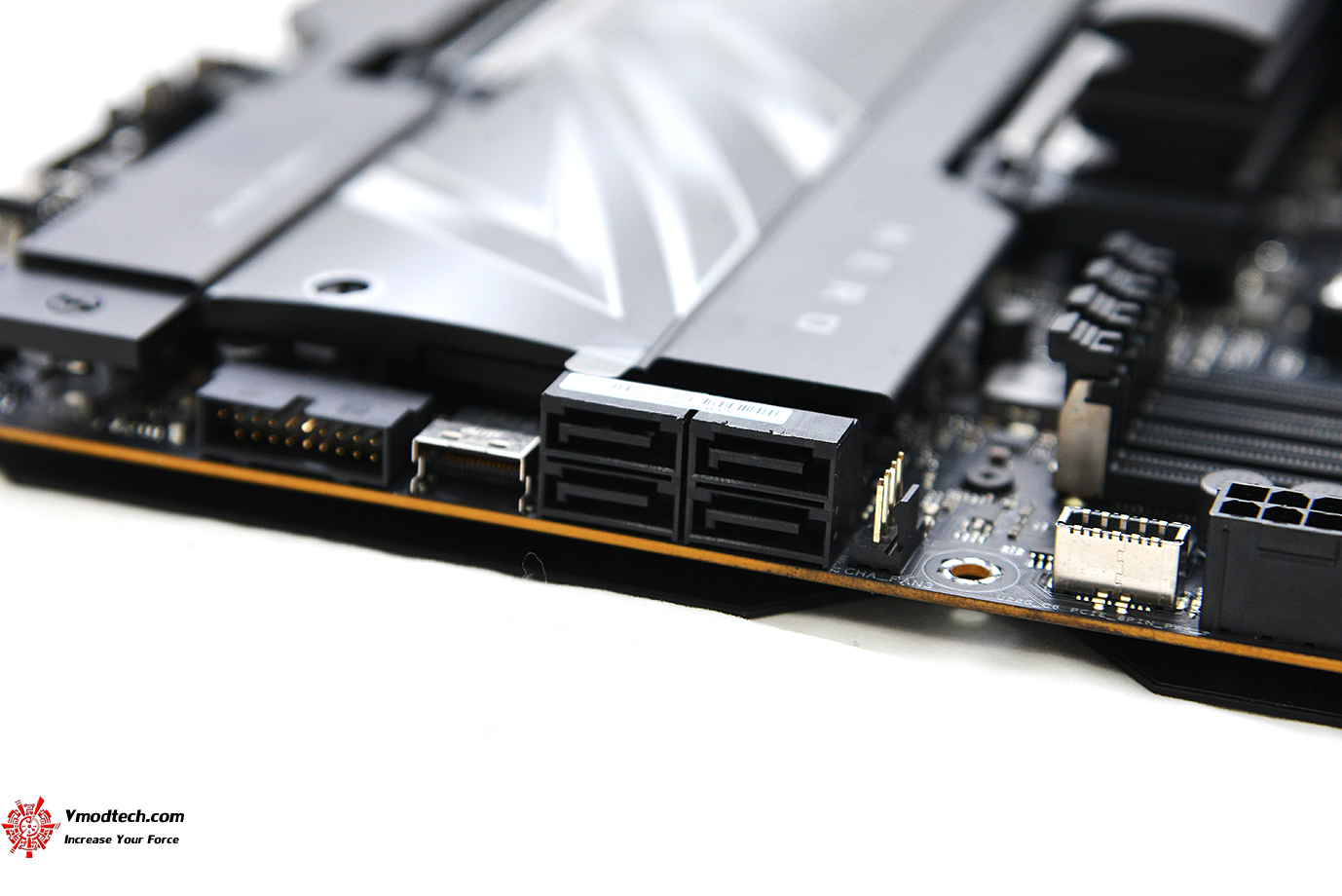 dsc 6985 ASUS ROG CROSSHAIR X870E HERO REVIEW 