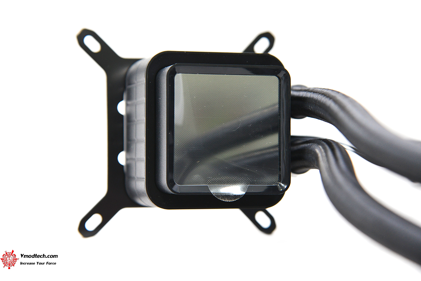 dsc 1360 ASUS PRIME LC 240 ARGB REVIEW