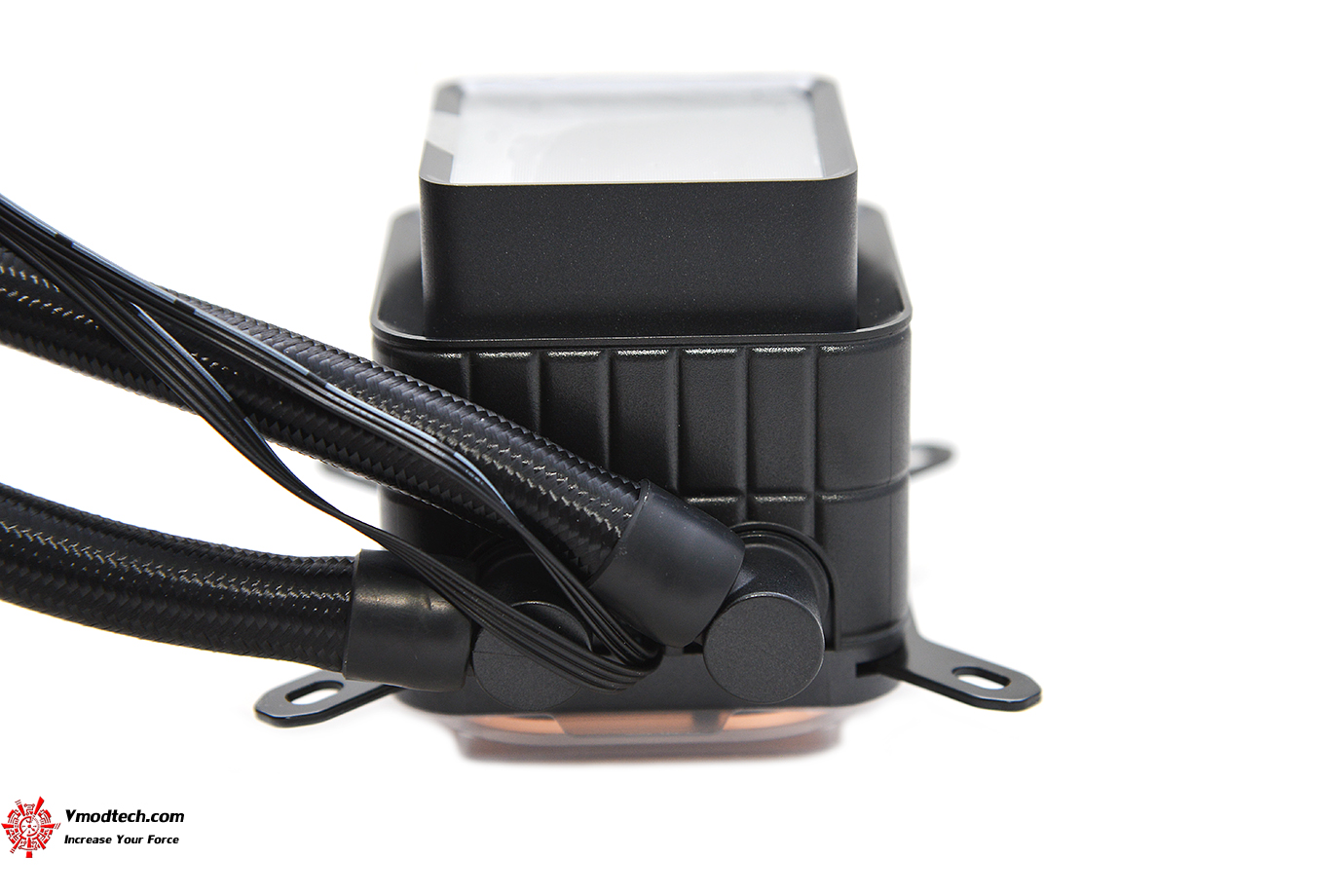 dsc 1371 ASUS PRIME LC 240 ARGB REVIEW