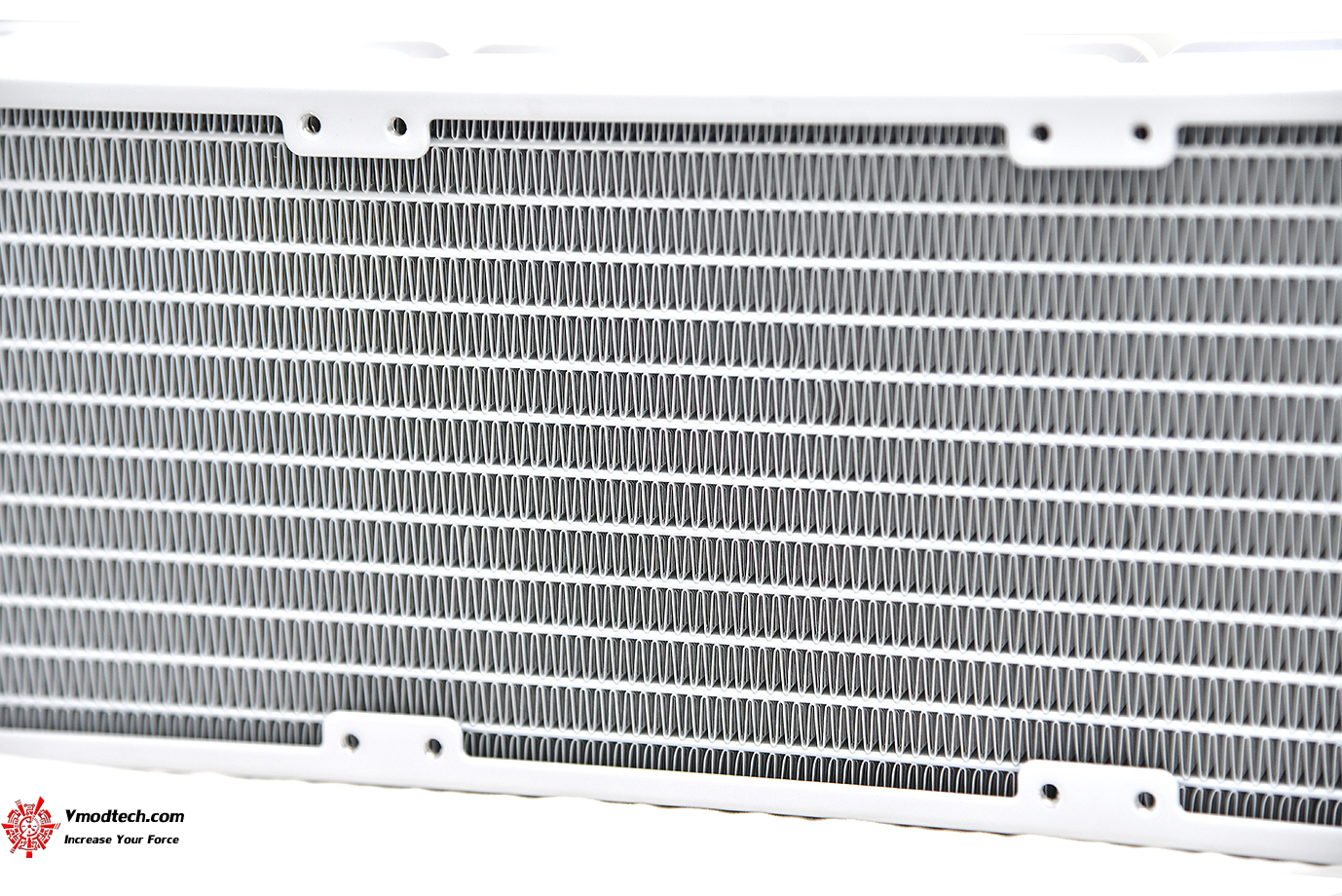 dsc 7289 ANTEC VORTEX LUM 360 ARGB WHITE REVIEW