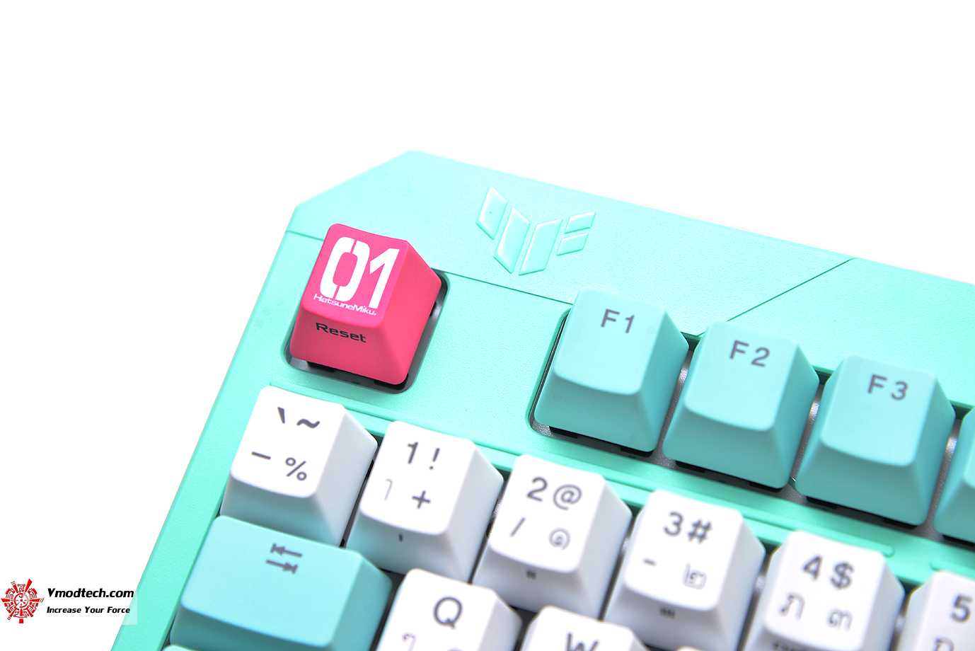 dsc 6810 ASUS TUF Gaming K3 Gen II Hatsune Miku Edition Review