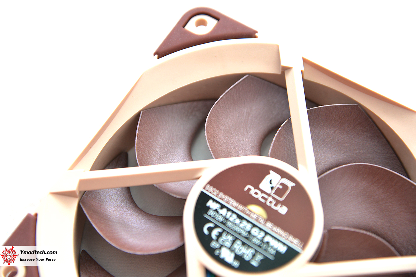 dsc 8342 Noctua NF A12x25 G2 PWM 120mm fan Review