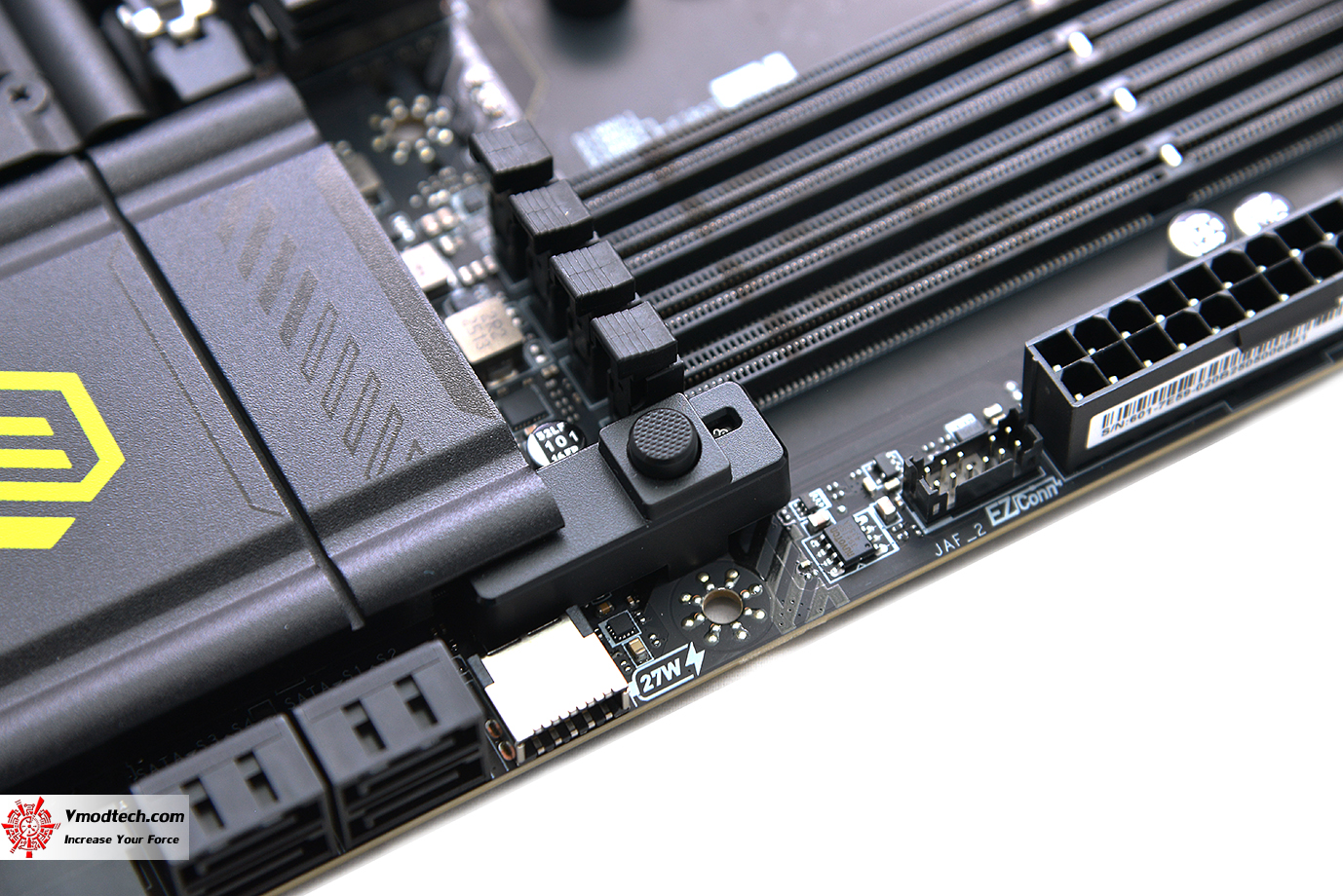 dsc 9152 MSI MAG X870E TOMAHAWK WIFI REVIEW