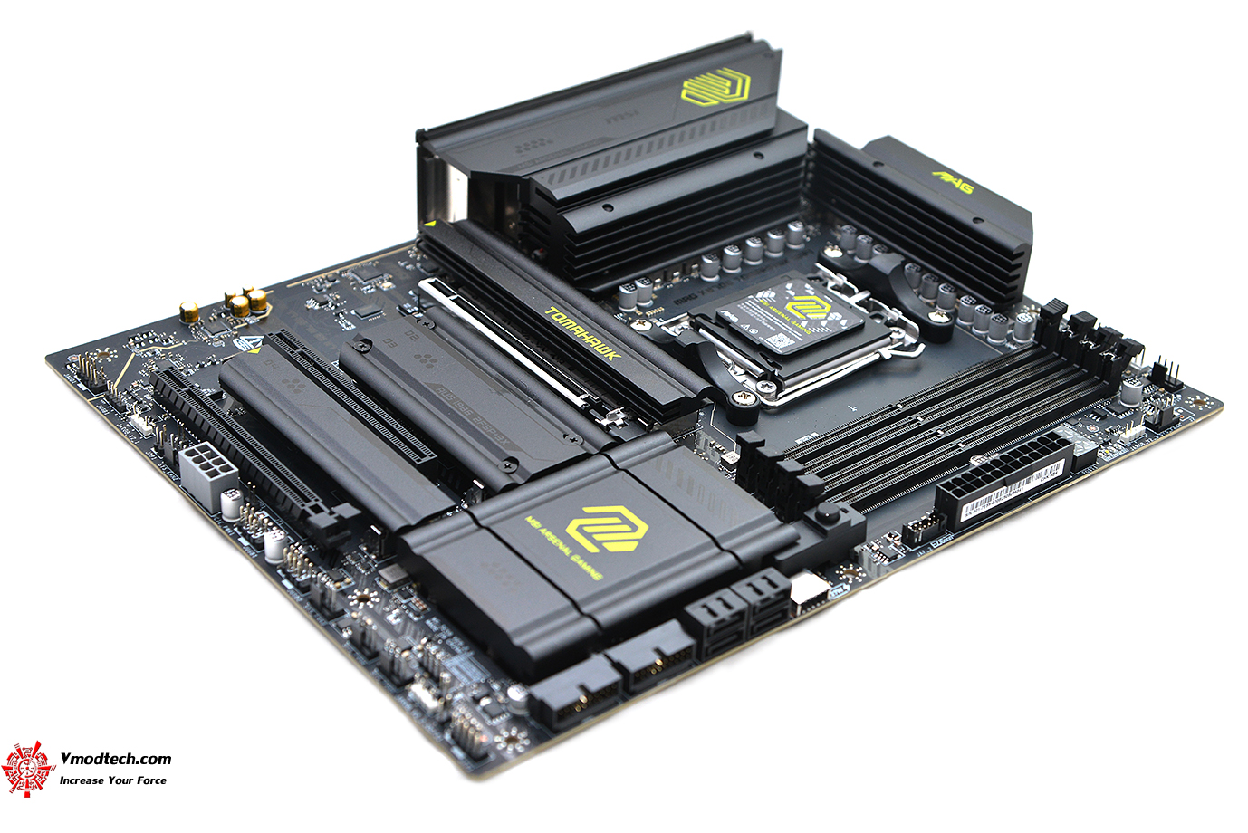 dsc 9180 MSI MAG X870E TOMAHAWK WIFI REVIEW