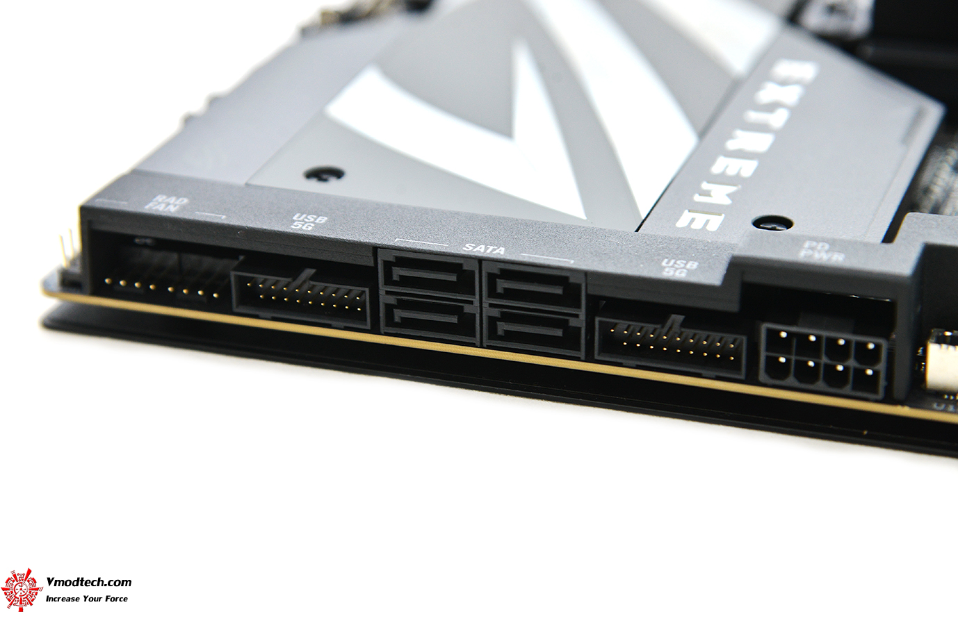 dsc 9538 ASUS ROG CROSSHAIR X870E EXTREME REVIEW