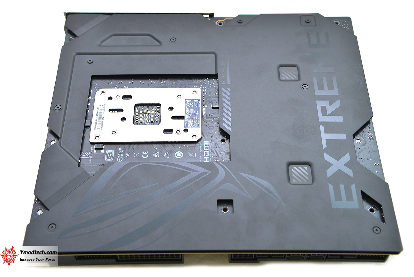 dsc 9553 ASUS ROG CROSSHAIR X870E EXTREME REVIEW