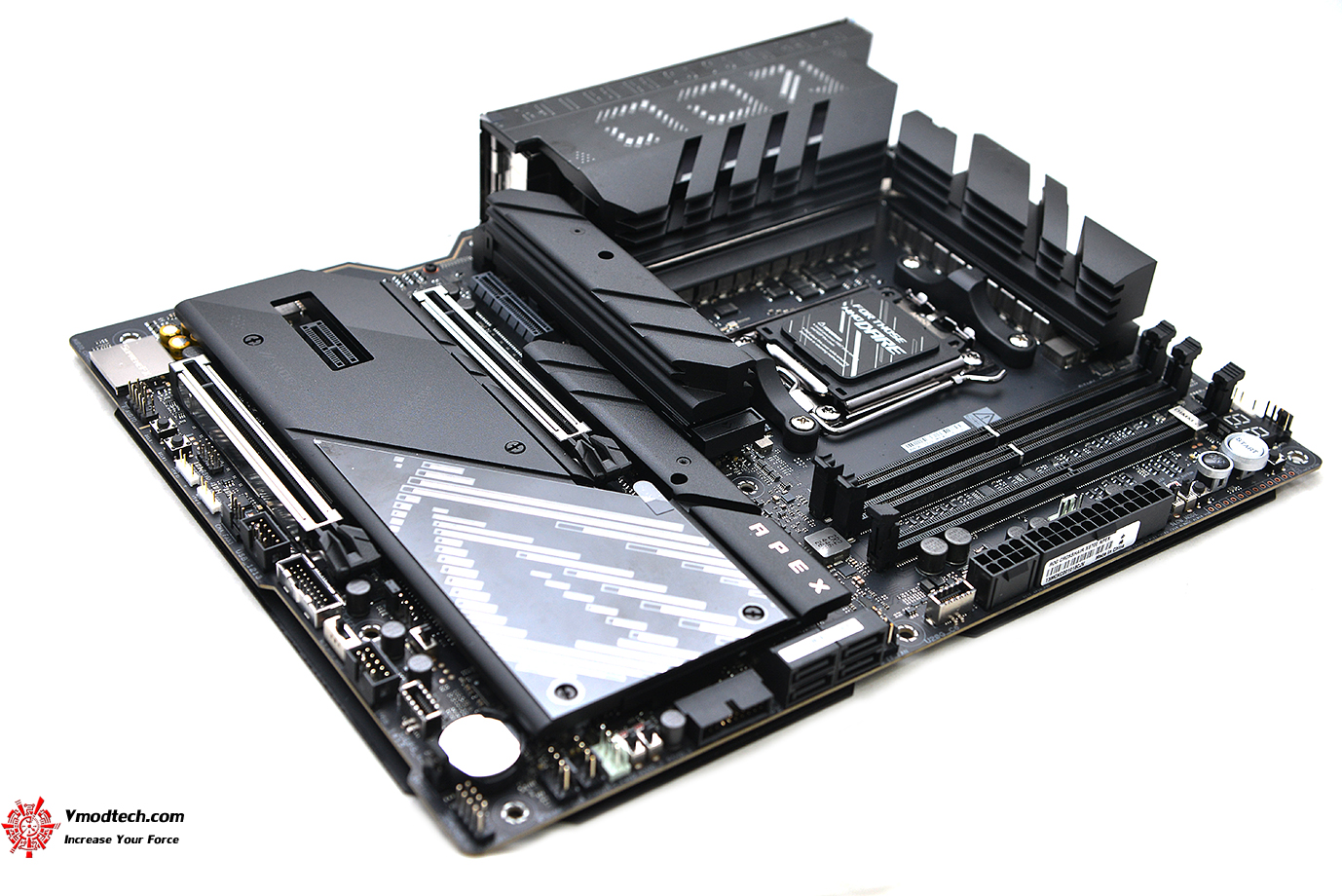 dsc 9635 ASUS ROG CROSSHAIR X870E APEX REVIEW