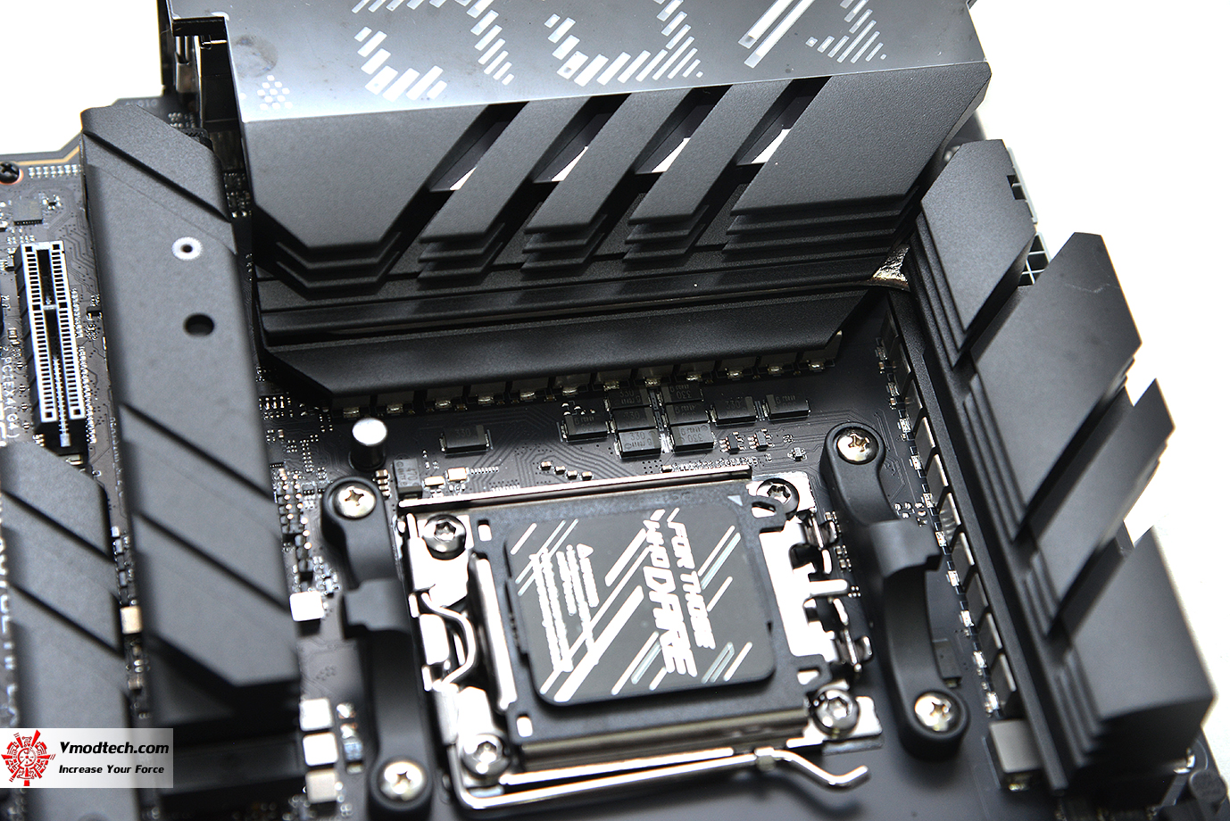 dsc 9645 ASUS ROG CROSSHAIR X870E APEX REVIEW