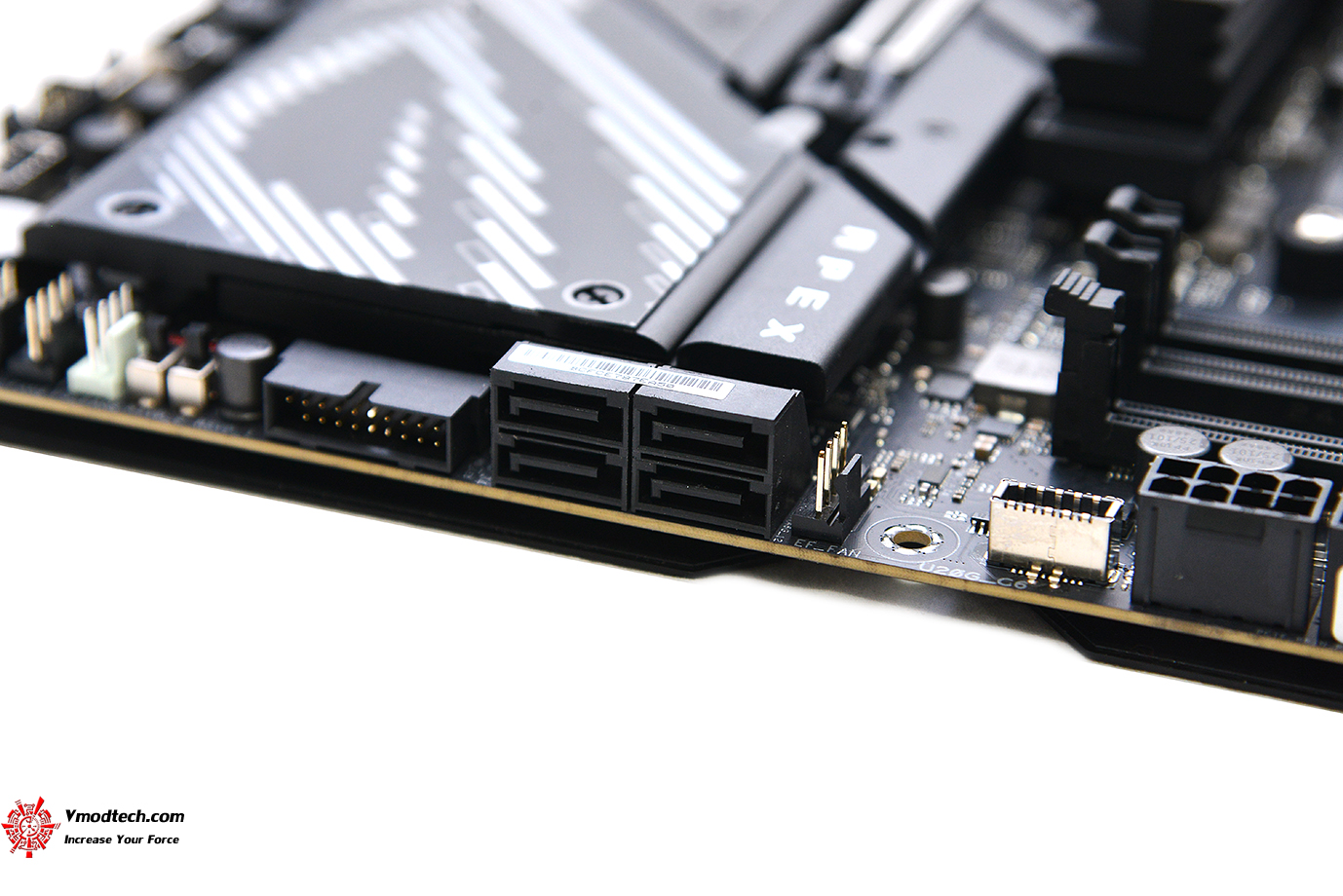 dsc 96751 ASUS ROG CROSSHAIR X870E APEX REVIEW