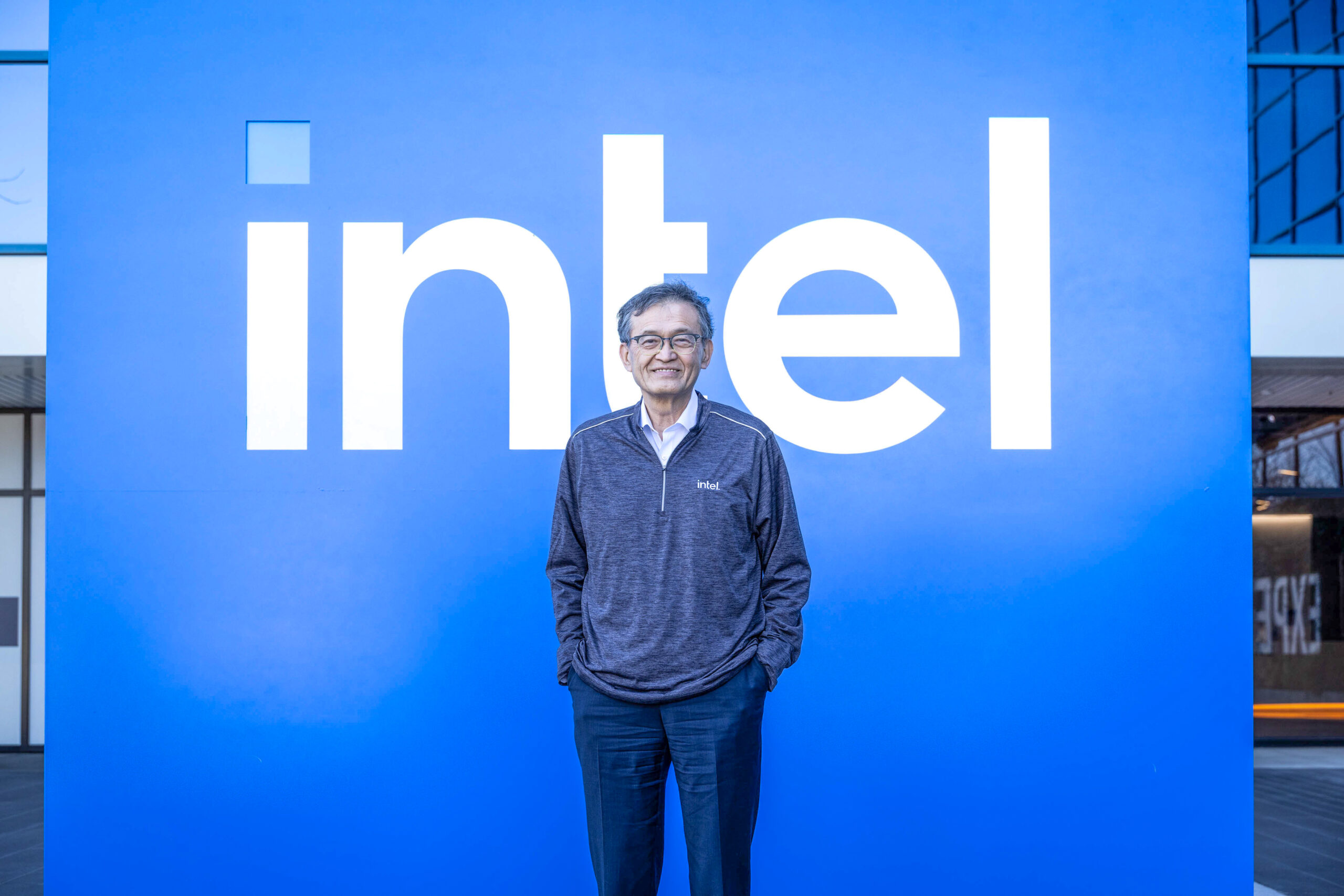 intel-ceo-tan-day1-5-scaled