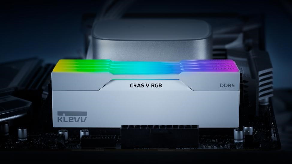 1 1 KLEVV ยกระดับประสิทธิภาพการเล่นเกม เปิดตัวหน่วยความจำ DDR5 รุ่น CRAS V RGB และ URBANE V RGB ความเร็วสูงสุด 8,400 MT/s
