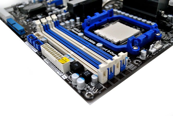 731 Asrock 890FX Deluxe4  Review