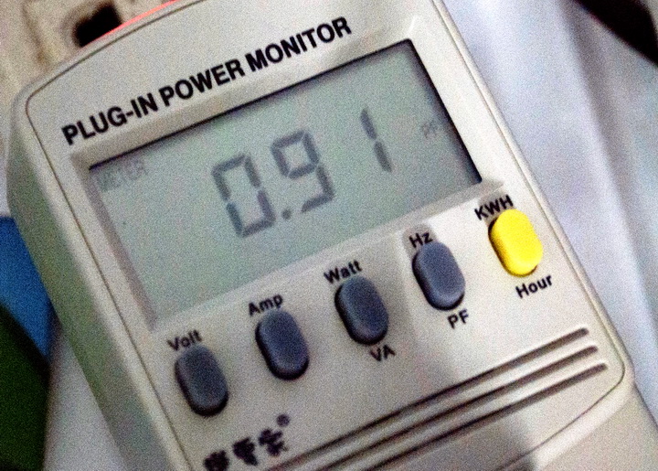 12 12 Seasonic X series 750W Gold