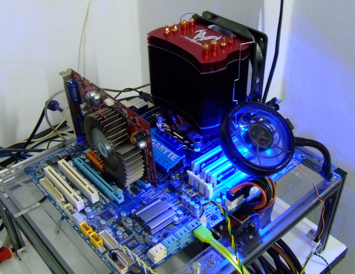 dscf01 TITAN FENRIR CPU Cooler Review