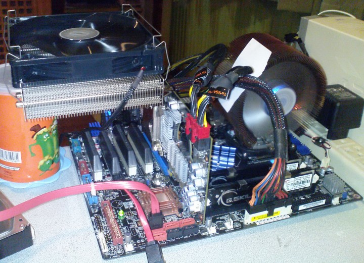 dsc00001 dsc00001 720x521 Thermalright Spitfire & HR03GT + GTX470 !!!