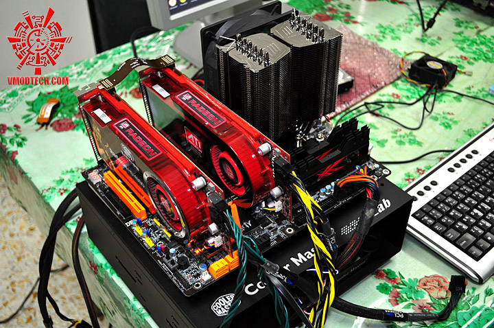 dsc 0294 DFI DK P55 T3eH9 Review