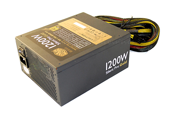 dsc 0509 Cooler Master Silent Pro Gold 1200W Preview