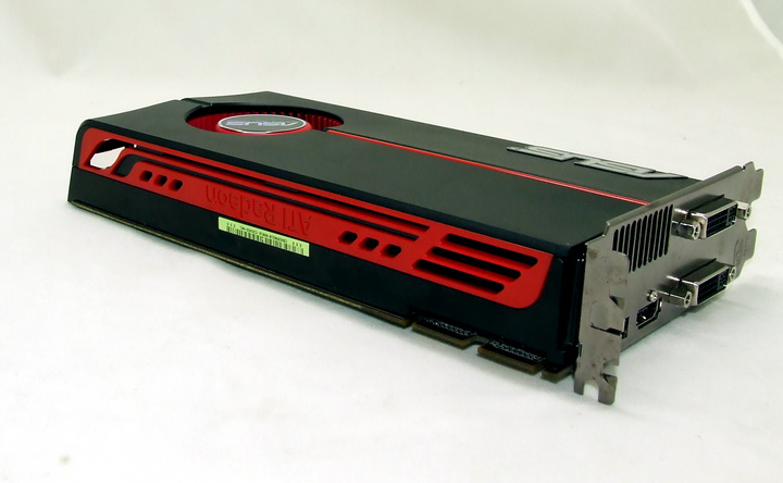 dscf2405 ASUS Radeon HD 5770 1GB Voltage Tweak Edition