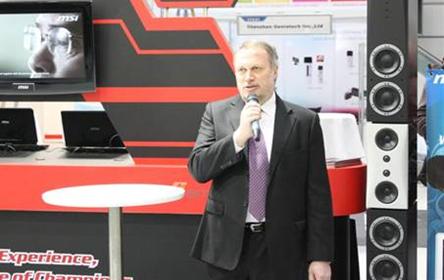 image013 image013 MSI’s New Products Shine at CeBIT 2010!