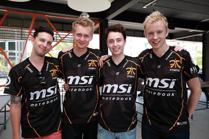 msi 0199 resize Be A Pro  with MSI Fnatic Camp