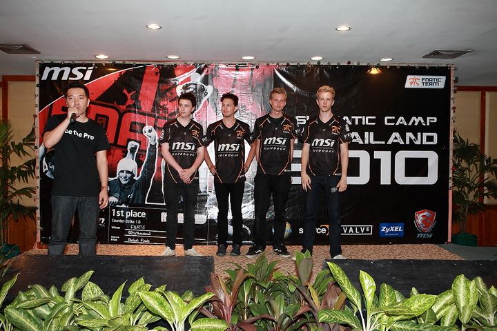 msi 0497 resize Be A Pro  with MSI Fnatic Camp