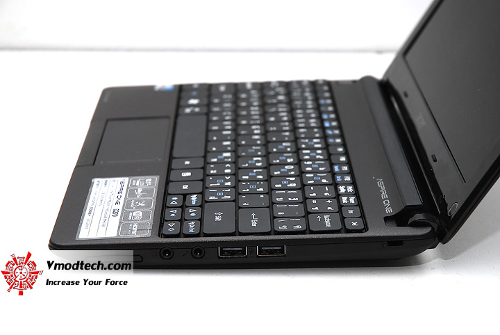 9 Review : Acer Aspire One D270