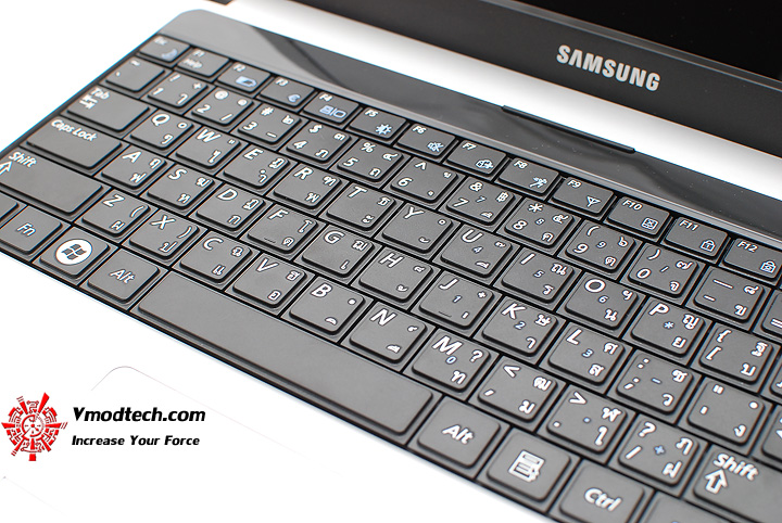 6 Review : Samsung RV408 Notebook