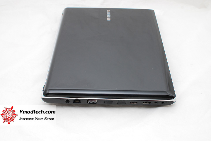 8 Review : Samsung RV408 Notebook