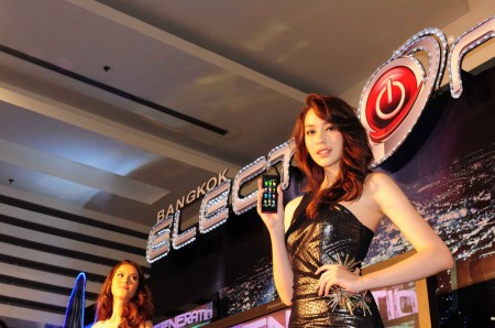 dsc 0265 The Mall Bangkok Electronica 2010