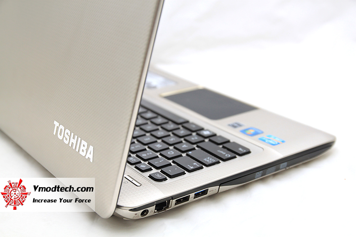 Review : Toshiba Satellite E300 3 Review : Toshiba Satellite E300
