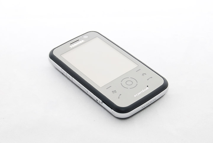 4 Review : Toshiba Portege G810 3G PDA Phone