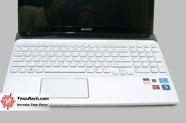 4 Review : Sony VAIO E (SVE15117FHW)