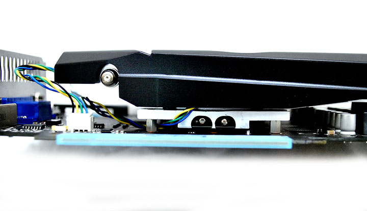 p12 Asus ENGTS450 TOP Review