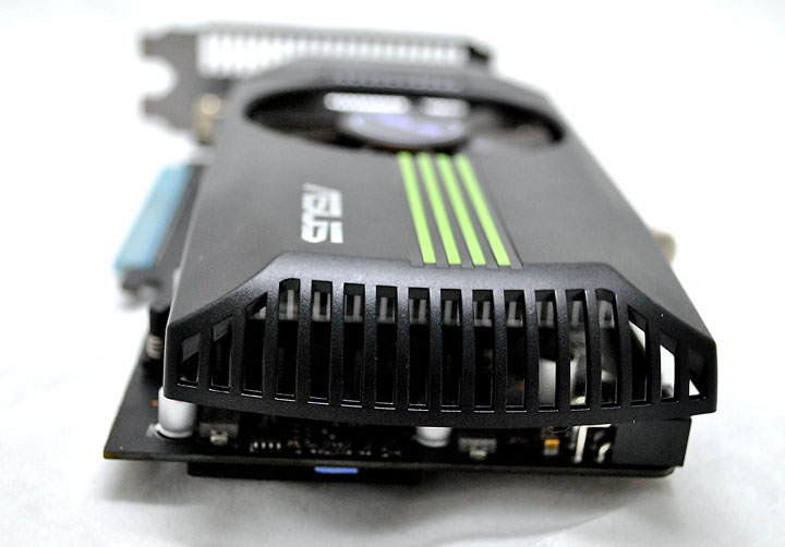 p8 Asus ENGTS450 TOP Review