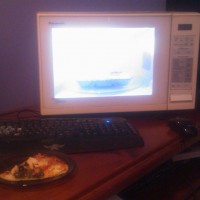 qvzg8 200x200 ไอเดียบรรเจิด คอมพ์+เตาอบ