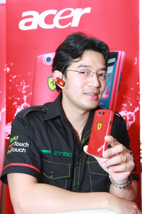 7c3y9316-re 7c3y9316 re เอเซอร์ ระเบิดความแรงแบบสุดขั้ว จับม้าลำพองลงสมาร์ทโฟน Liquid E Ferrari