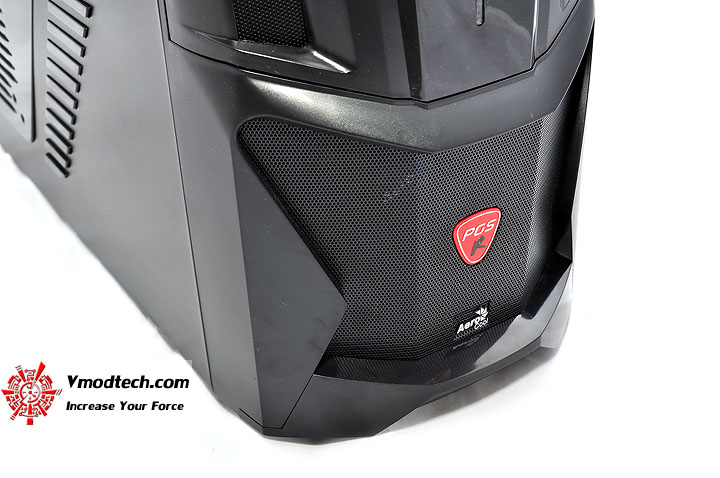dsc 0004 AeroCool CYBORGX Chassis Review