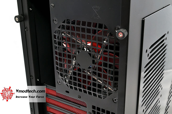dsc 0028 AeroCool CYBORGX Chassis Review