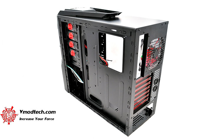 dsc 0051 AeroCool CYBORGX Chassis Review