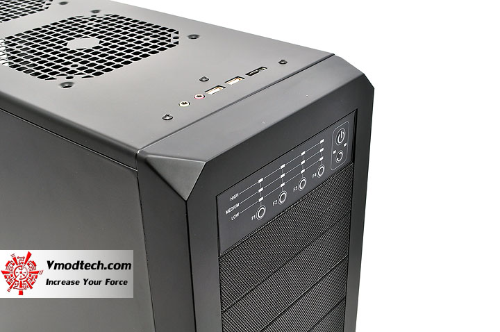 dsc 0126 AeroCool Rs 9 Chassis Review