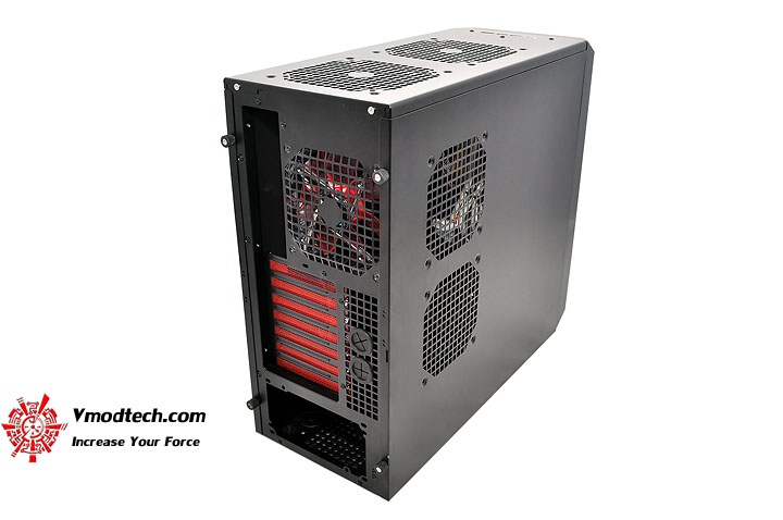 dsc 0141 AeroCool Rs 9 Chassis Review