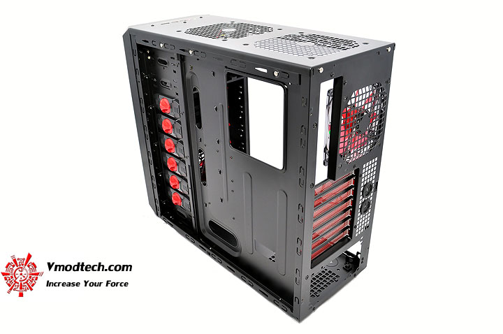 dsc 0154 AeroCool Rs 9 Chassis Review