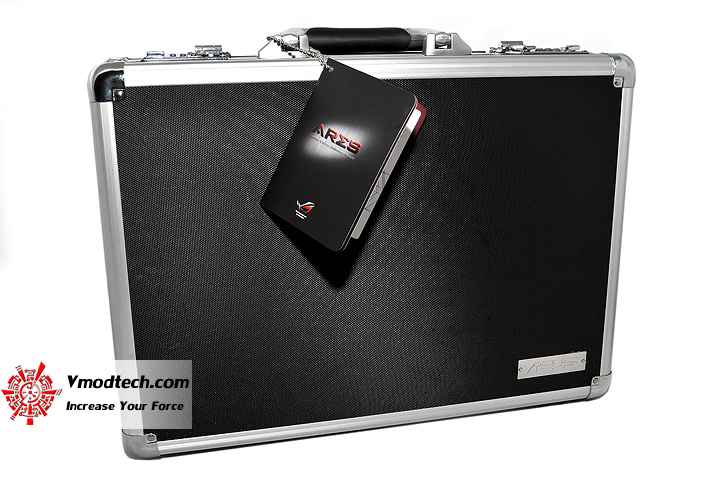 dsc 0020 ASUS ARES HD 5870 X2 4GB GDDR5 Review