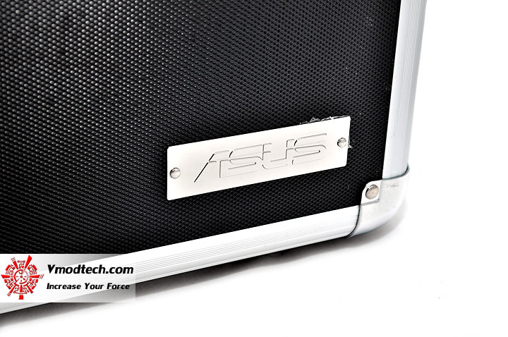 dsc 0023 ASUS ARES HD 5870 X2 4GB GDDR5 Review