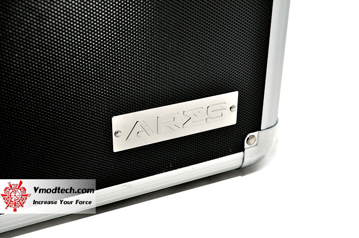 dsc 0035 ASUS ARES HD 5870 X2 4GB GDDR5 Review