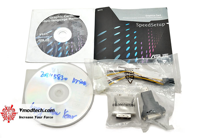 dsc 0069 ASUS EAH5830 DirectCU HD 5830 1GB GDDR5 Review