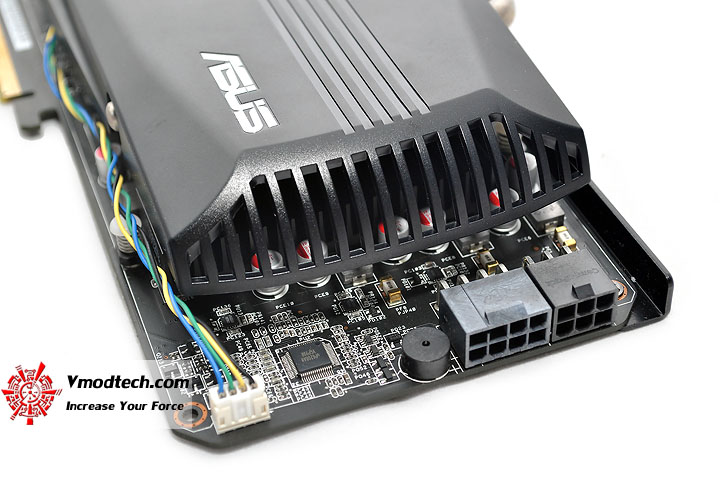 dsc 0077 ASUS EAH5830 DirectCU HD 5830 1GB GDDR5 Review